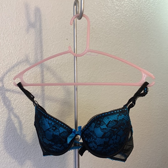 Blue turquoise padded bra with black lace - Picture 2 of 4